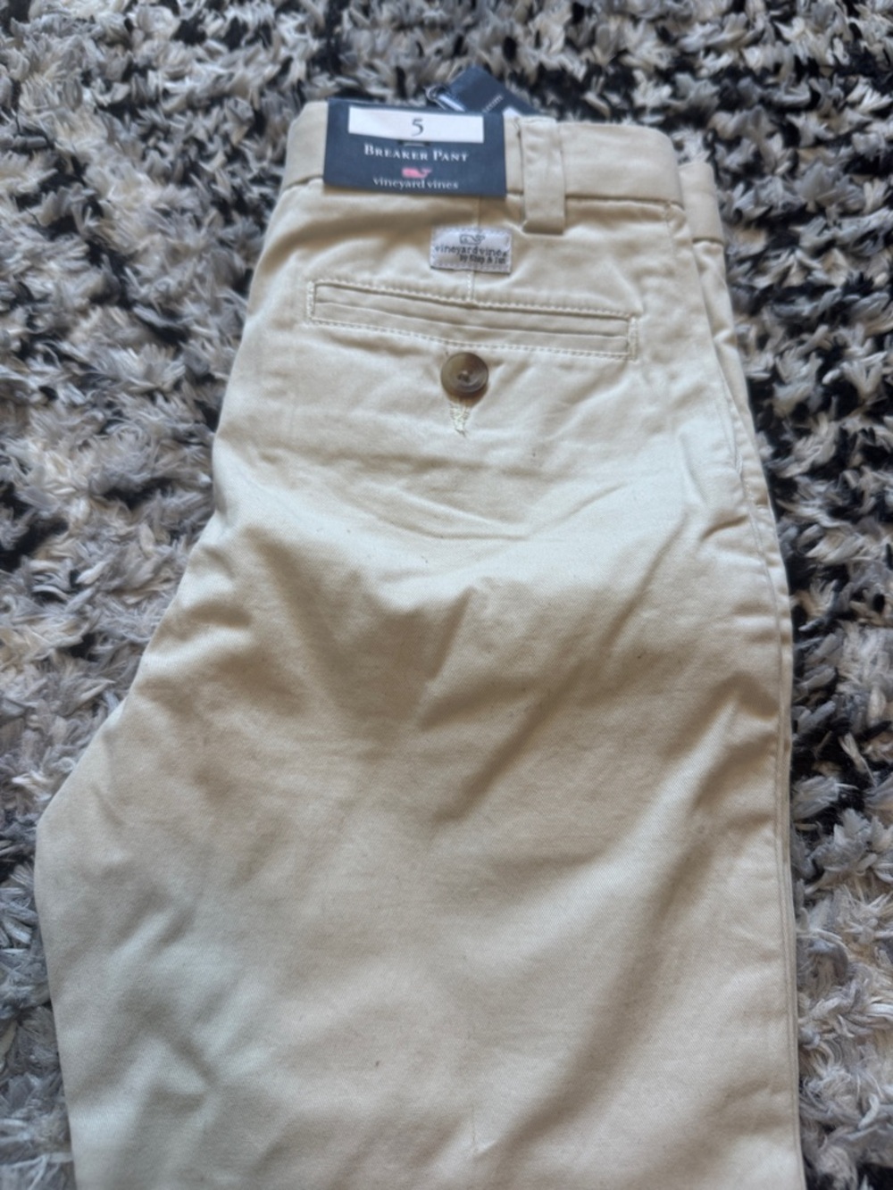 Vineyard Vines Men's Breaker Chino in Beige